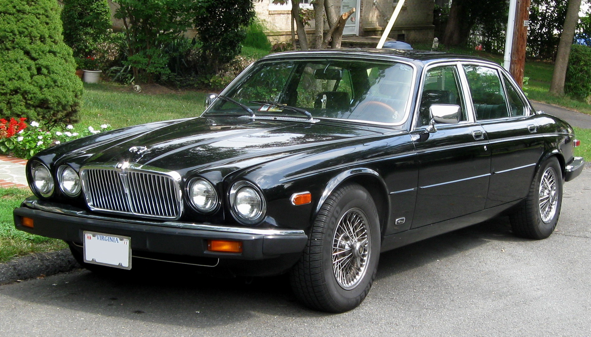 1986 - 1989 Jaguar XJ6